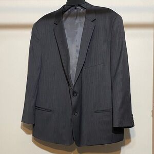Sophisticated Dark Gray Men's Blazer